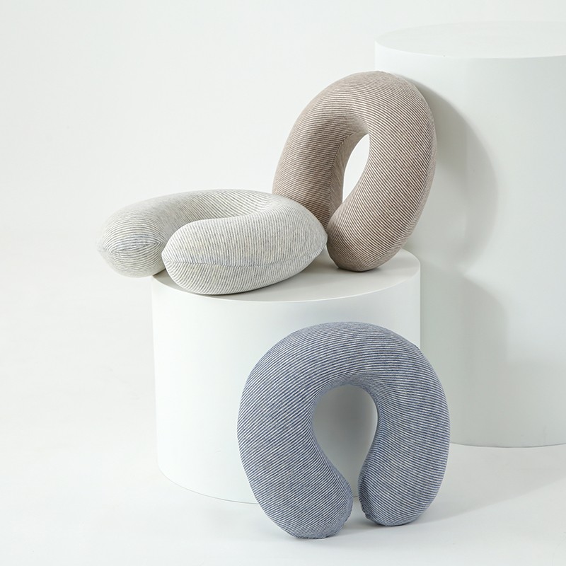 cotton-u-shaped-neck-pillow-01.jpg